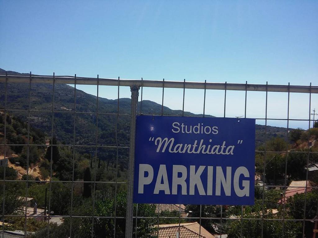 Manthiata Studios Exanthia Exteriör bild